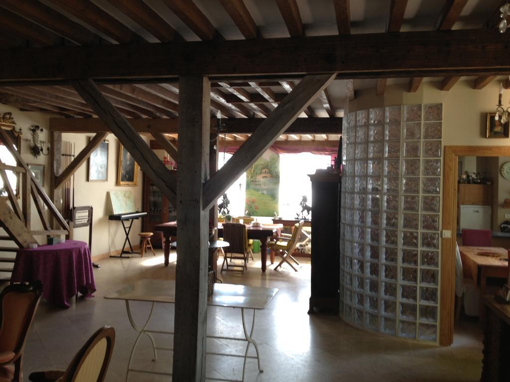 Bed and Breakfast Le Sechoir A Tabac Orléans Exterior foto